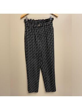 Good Luck Gem Patterned Pants Size Small